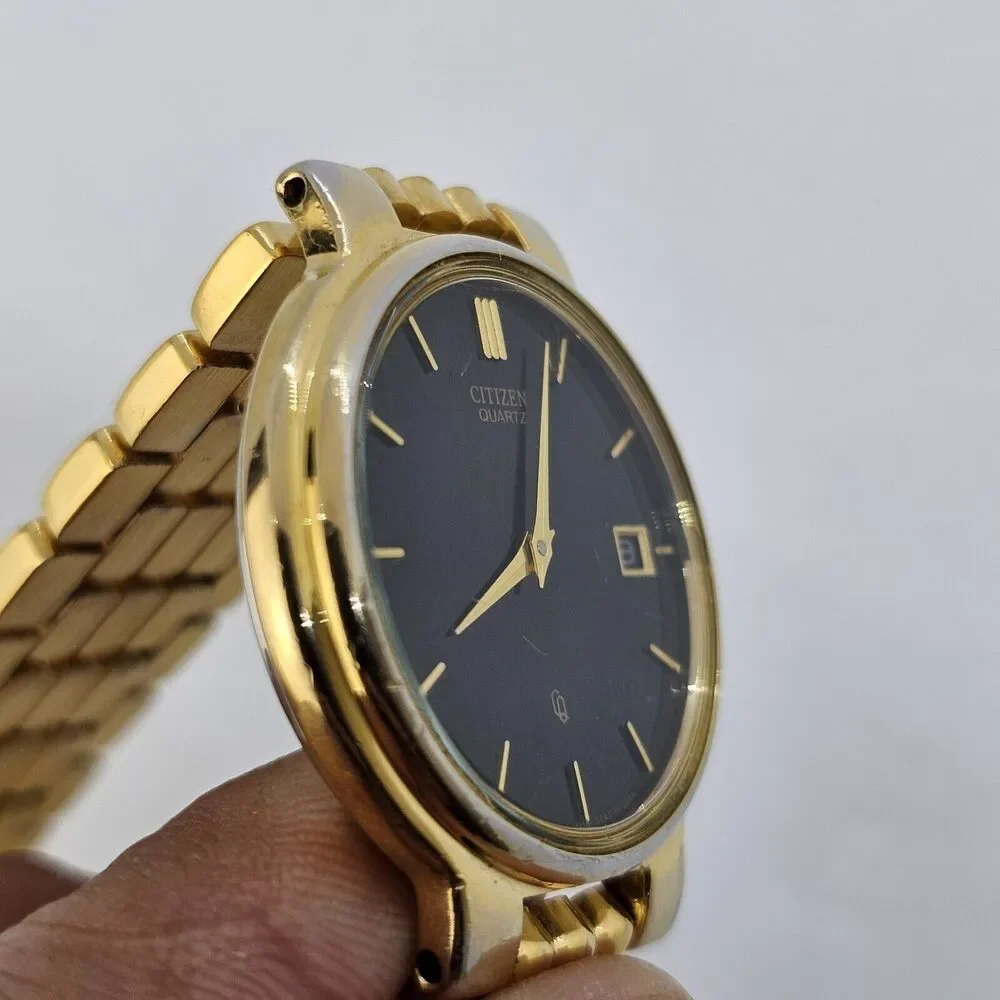 VTG Citizen CQ Women's Watch 32MM Black Dial Date Gold Bracelet 7.5
